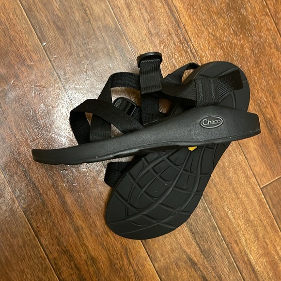 Men Chaco Sandals - size 10 - Picture 8 of 10